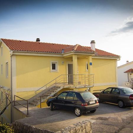 Janja Apartment Krk Island Bagian luar foto